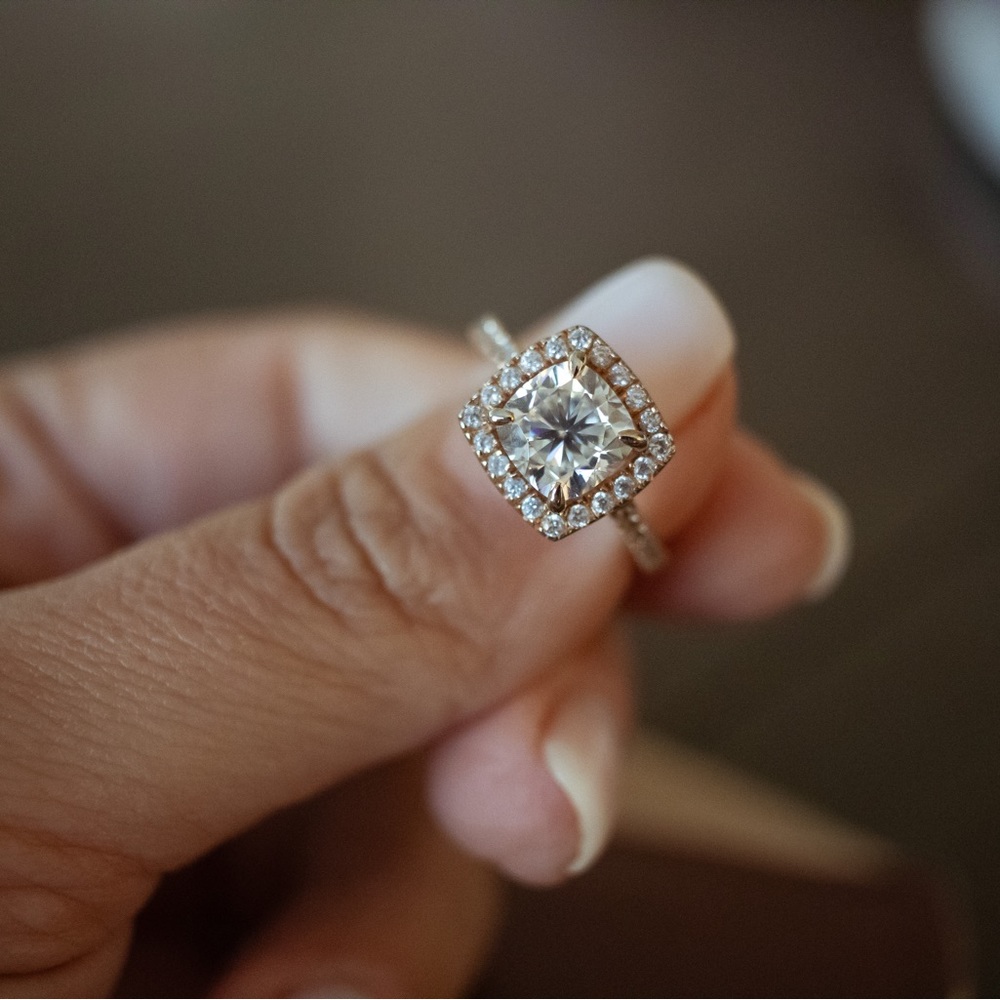 Moissanite Ring - image 3